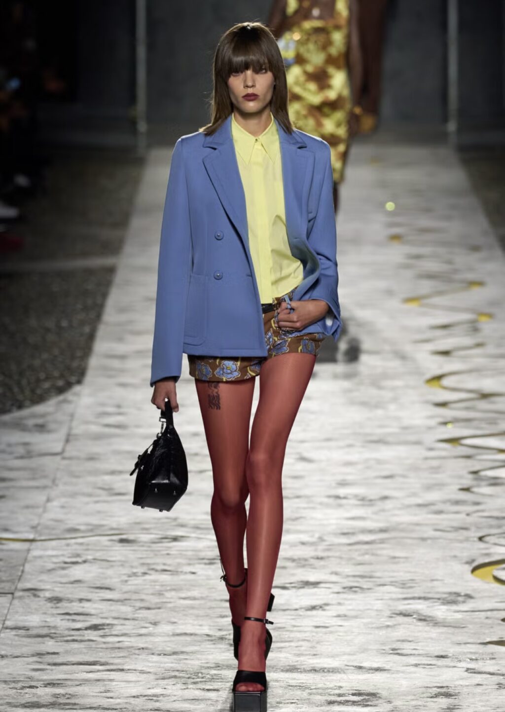 Versace's Spring-Summer 2025 Collection: A Celebration Of Joy And ...