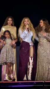 Beyoncé Honors Twins Rumi and Sir Carter's 8th Birthday