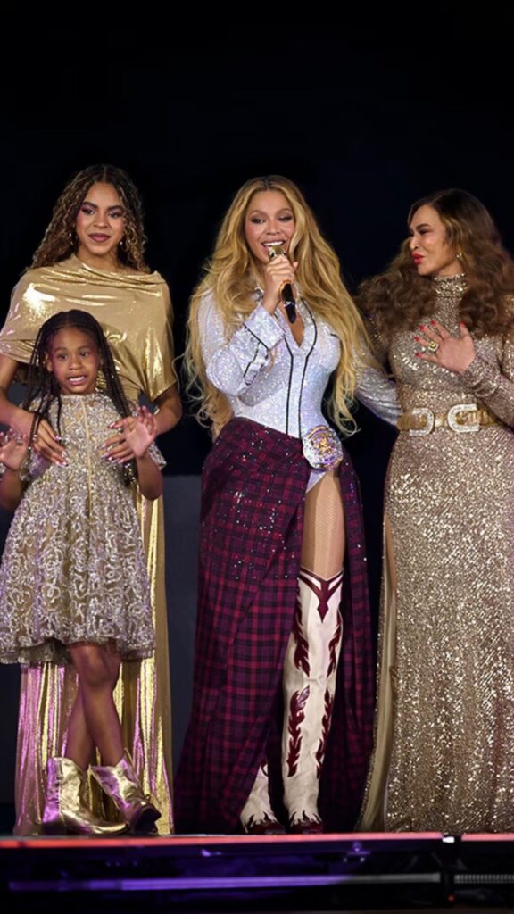 Beyoncé Honors Twins Rumi and Sir Carter's 8th Birthday