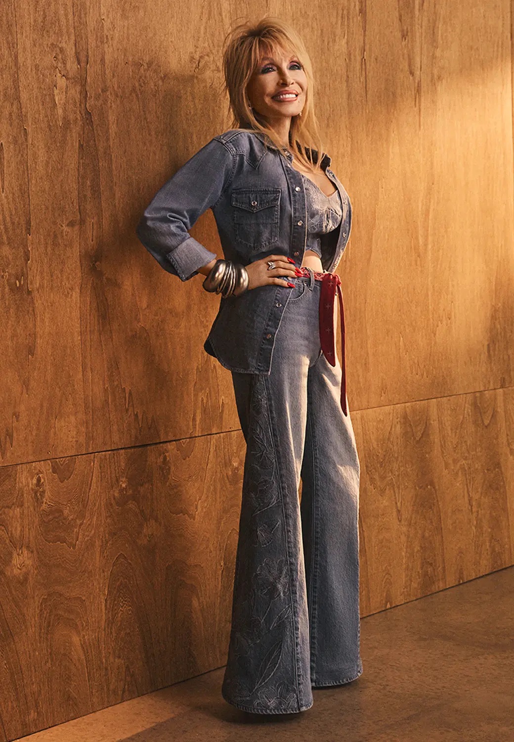 Dolly Parton Embraces Style and Spirit at 80